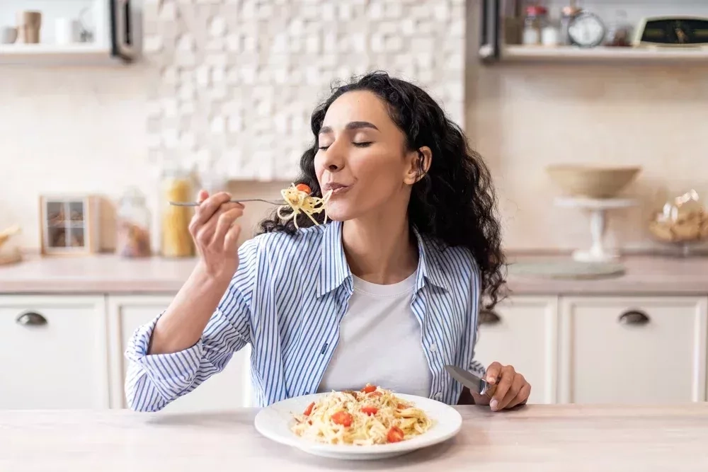 L’heure idéale pour manger si vous voulez perdre du poids plus vite