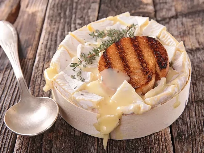 10 recettes gourmandes au fromage fondu