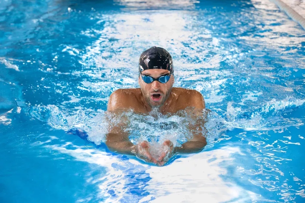 Comment perdre du ventre avec la natation ?