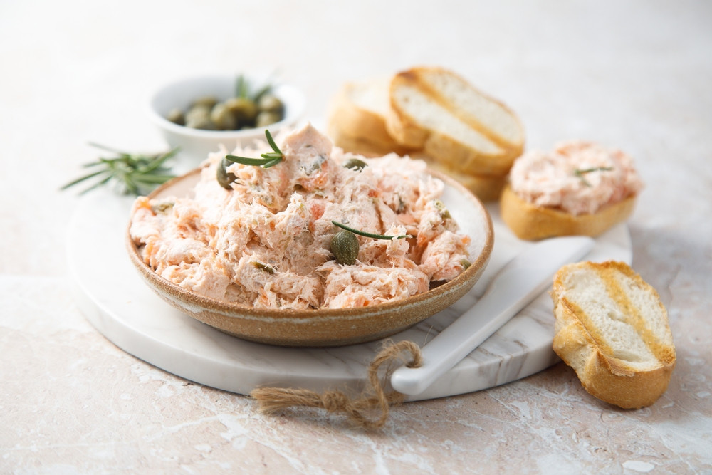 Comment faire des rillettes de saumon légères ?