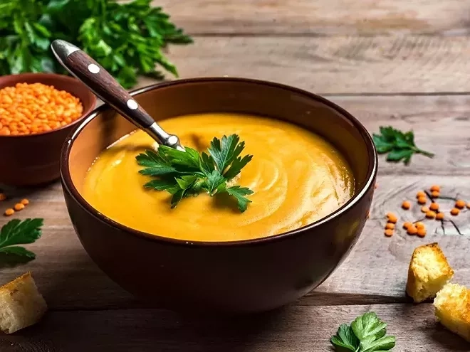 Quelles différences entre soupe, velouté, potage et mouliné ?