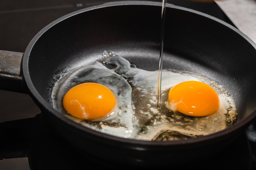 Les bienfaits de la cuisson en fonte : pourquoi adopter cet incontournable de la cuisine ?