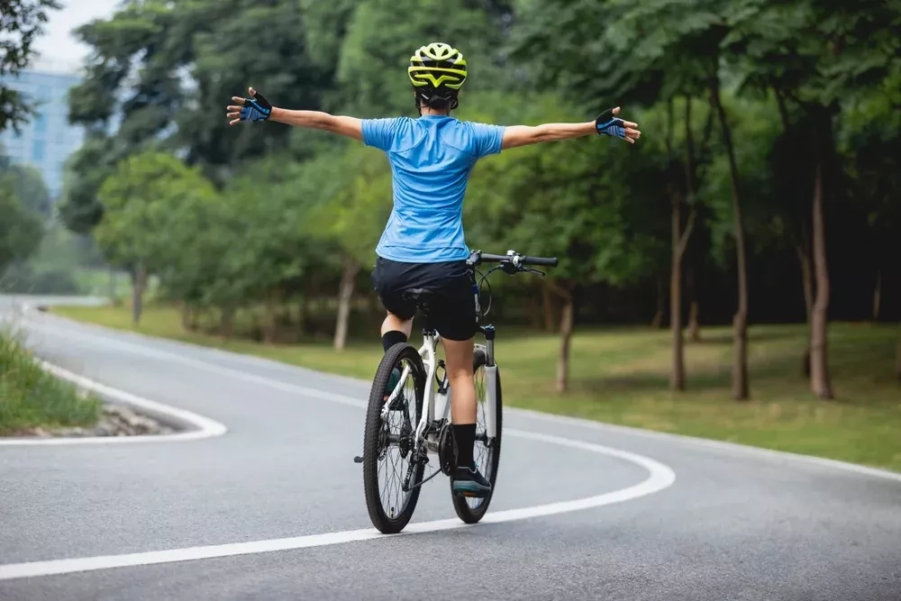 Pour maigrir : faut-il privilégier la marche ou le vélo ?