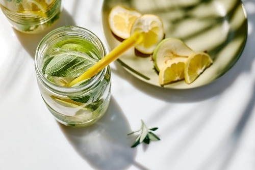 Les meilleures boissons détox pour éliminer les toxines