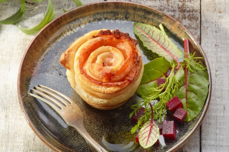 Recette des roses feuilletées au saumon 