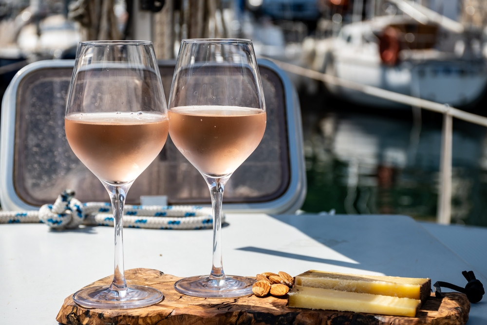 Le vin rosé est-il calorique ?