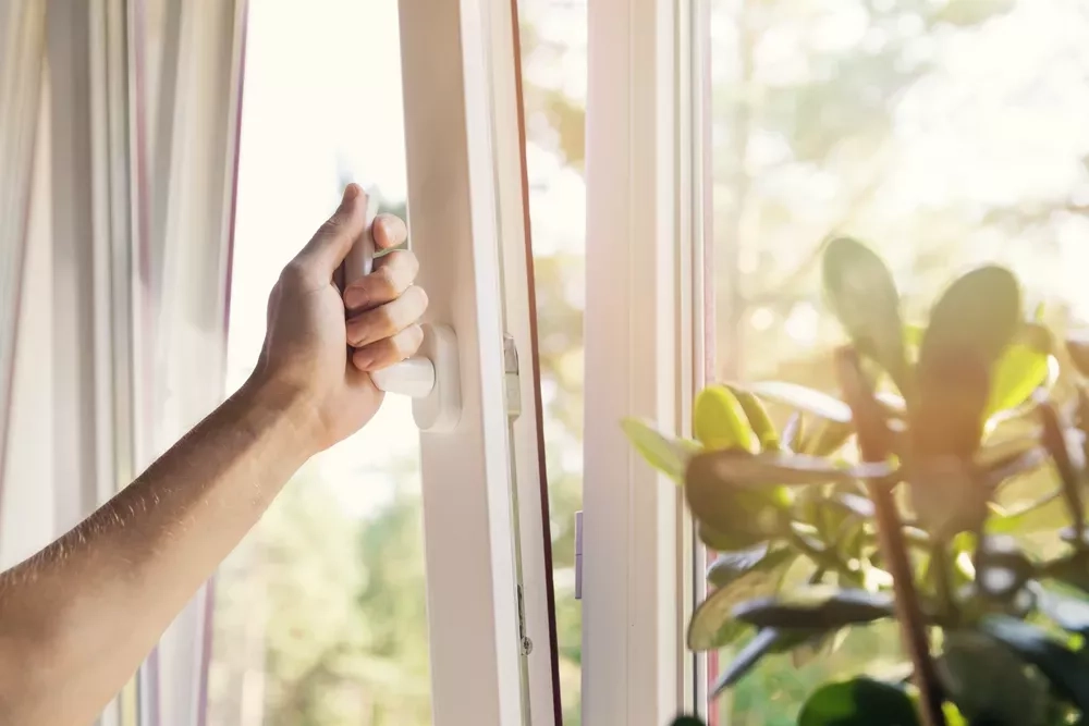 Pourquoi faut-il aérer son logement tous les jours ?