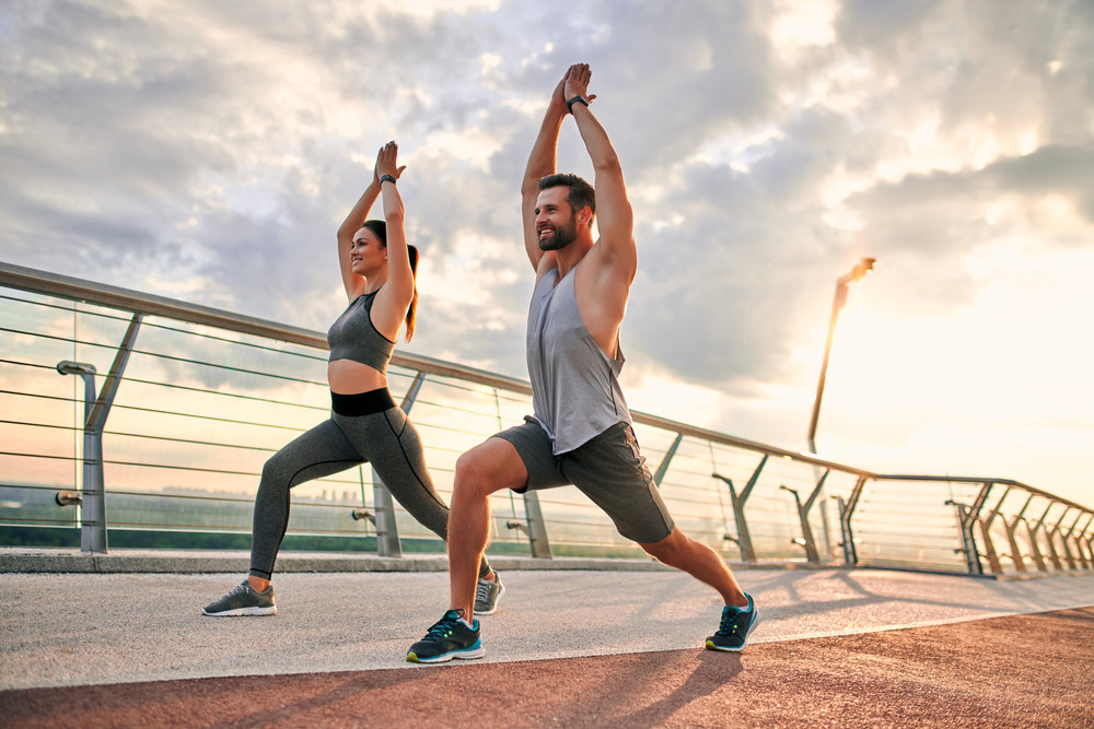 Les bienfaits du yogging : l'association du yoga et du running