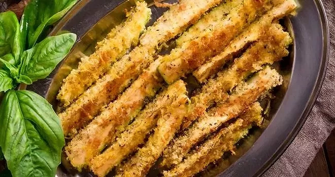 Recette des frites de courgette légères et croustillantes