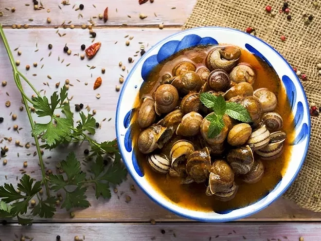 10 recettes d’escargots : classiques et revisitées pour tous les goûts