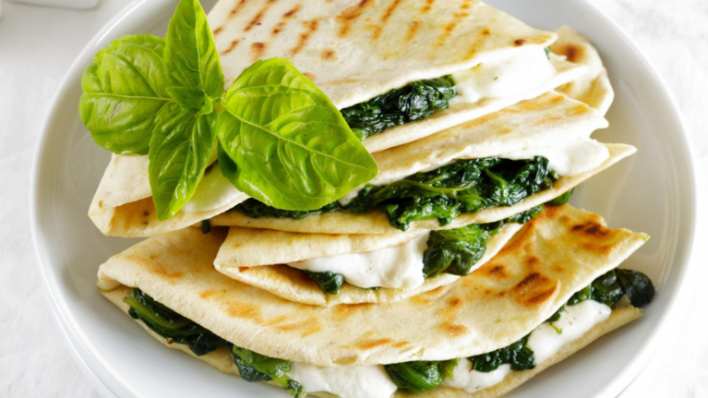 Recette de Piadina épinards et mozzarella⁣