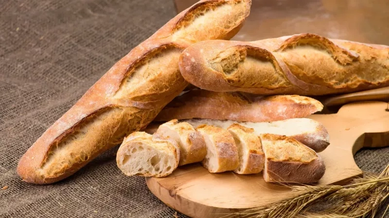 Où la baguette est-elle la plus chère en France ? Découvrez les écarts de prix entre Paris, Strasbourg, Bordeaux et plus encore