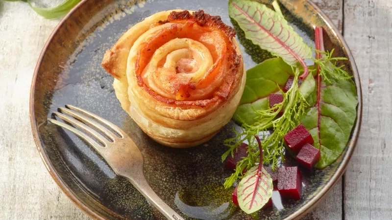 Recette des roses feuilletées au saumon 