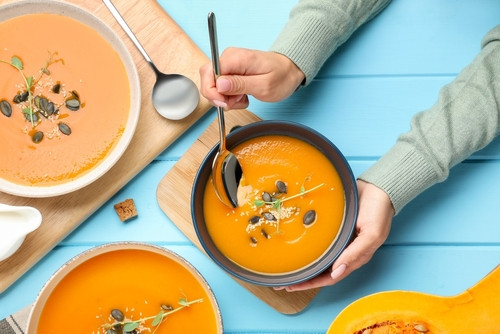 Réduisez votre glycémie avec cet ingrédient économique à ajouter à vos soupes maison