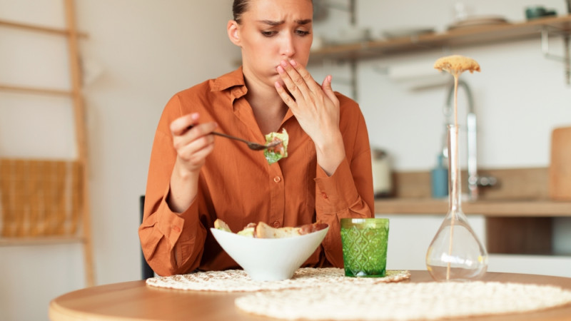 Pourquoi ai-je des nausées après les repas ?