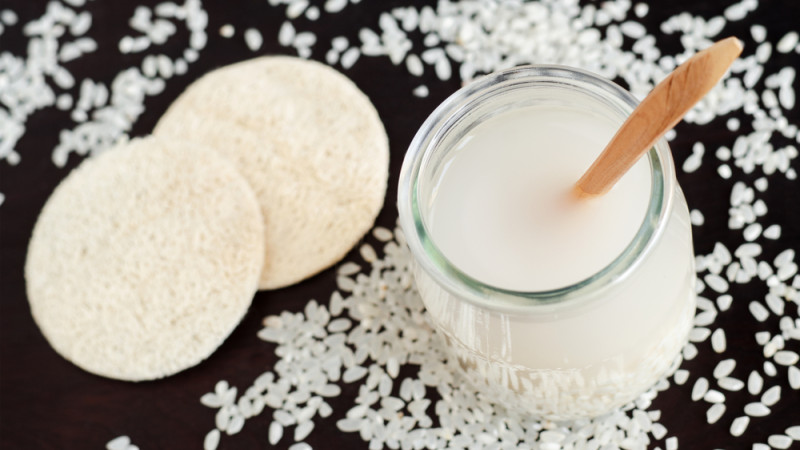 Les bienfaits du masque de riz : un allié beauté ancestral