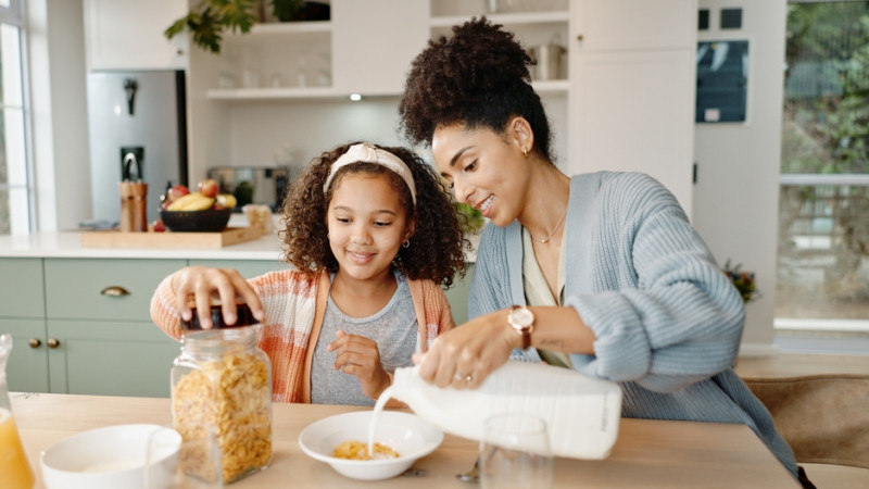 Que faire manger à ses enfants au petit-déjeuner ? Et que faut-il éviter ?