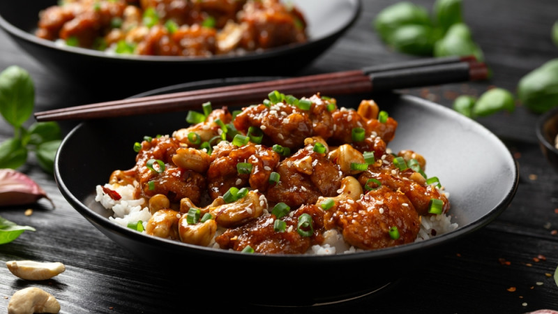 Comment cuisiner le poulet Kung Pao ou poulet à l'impérial ?