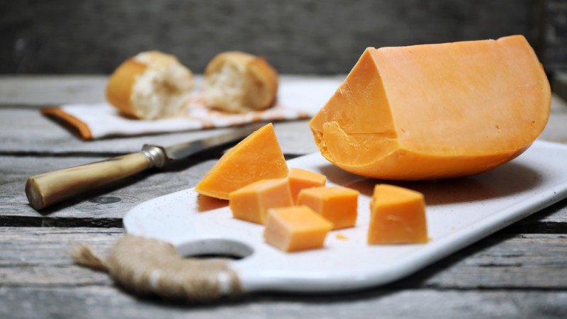 La mimolette : bienfaits, calories et utilisation en cuisine