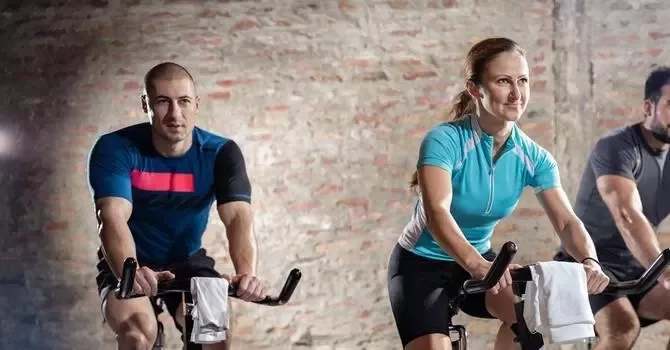 Les bienfaits du RPM : un entraînement cardio puissant pour brûler des calories et sculpter son corps