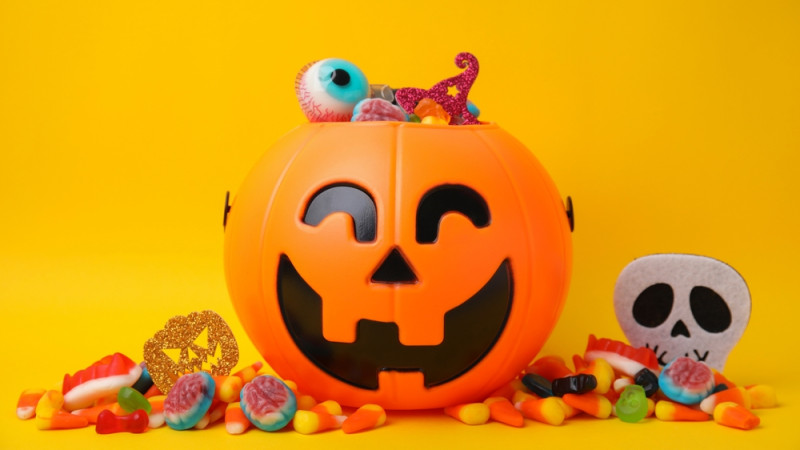 Quels sont les bonbons les plus sains à manger à Halloween ? La réponse des nutritionnistes !