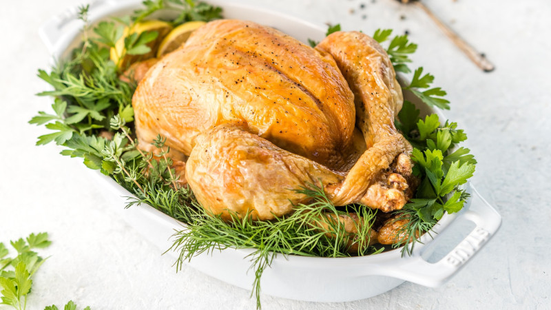 On sait enfin pourquoi le poulet est l’une des viandes les moins chères 