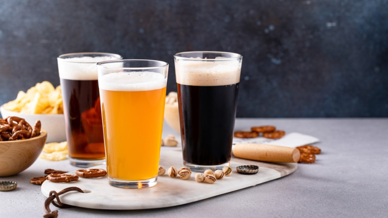 Bière blanche, blonde, brune, ambrée : quelles différences ?