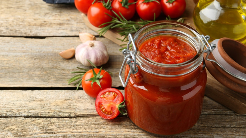 Philippe Etchebest nous partage sa recette de sauce tomate maison (elle est facile à préparer) !