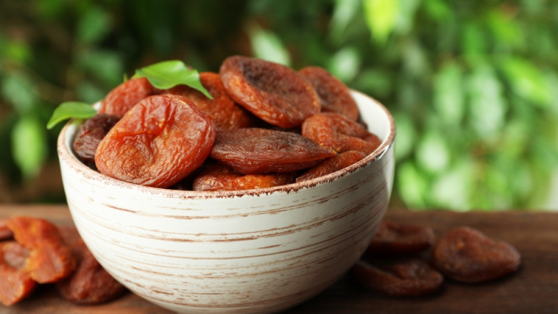 Perte de poids : est-il bon de manger des abricots secs le soir ?