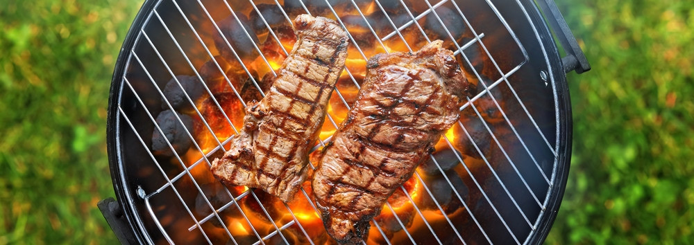 Barbecue : 3 viandes à éviter de faire griller si vous voulez perdre du poids !