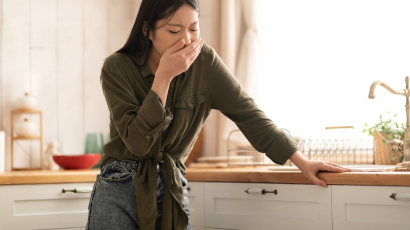 Vaincre les nausées naturellement : top 10 des remèdes efficaces