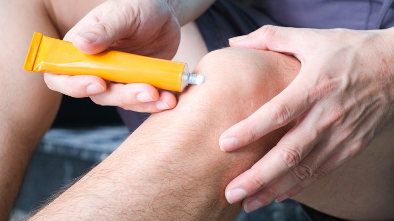 Le rôle des stéroïdes : utilisations médicales, effets et risques