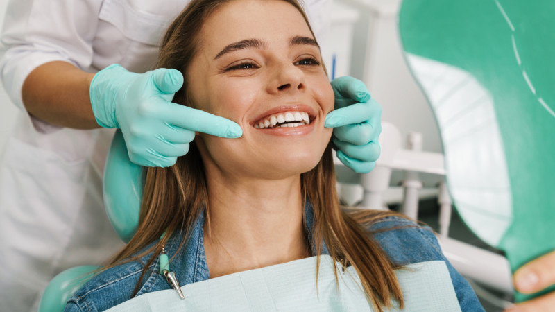 A quelle fréquence faut-il aller chez le dentiste ?