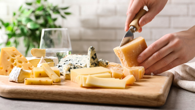 Voilà pourquoi vous devriez manger du fromage tous les jours si vous voulez vivre longtemps !