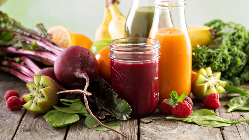 Jus de légumes vs jus de fruits : lequel choisir pour une meilleure santé ?