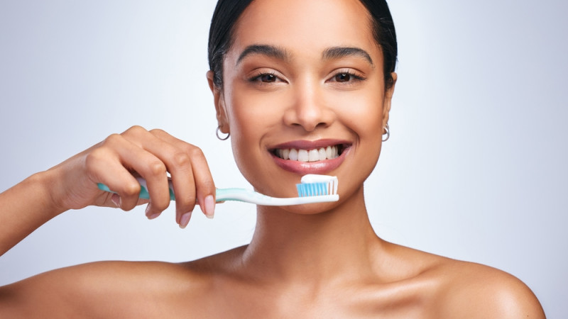 Combien de temps faut-il se brosser les dents tous les jours ? 