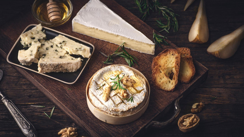 Top 10 des fromages les plus caloriques : guide Croq’Kilos