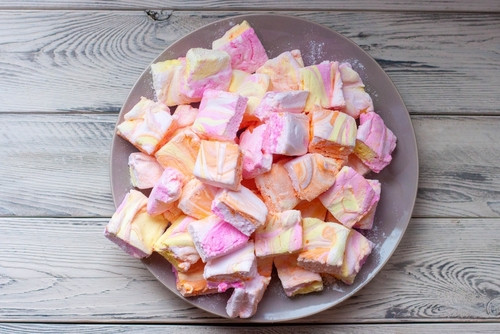 Marshmallows croustillants au Air Fryer : une gourmandise express