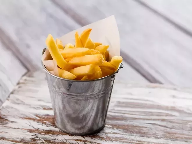 Pourquoi faire cuire les frites deux fois ?