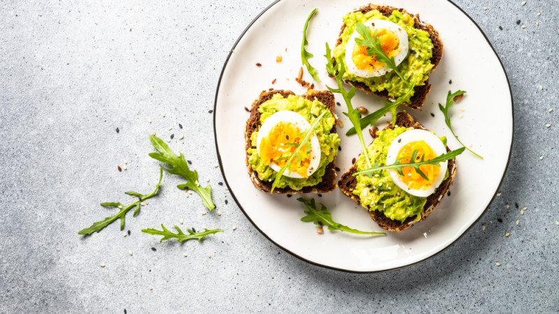 toast avocat oeuf