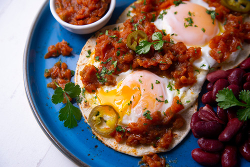 Recette de huevos rancheros : les œufs à la mexicaine qu'on adore